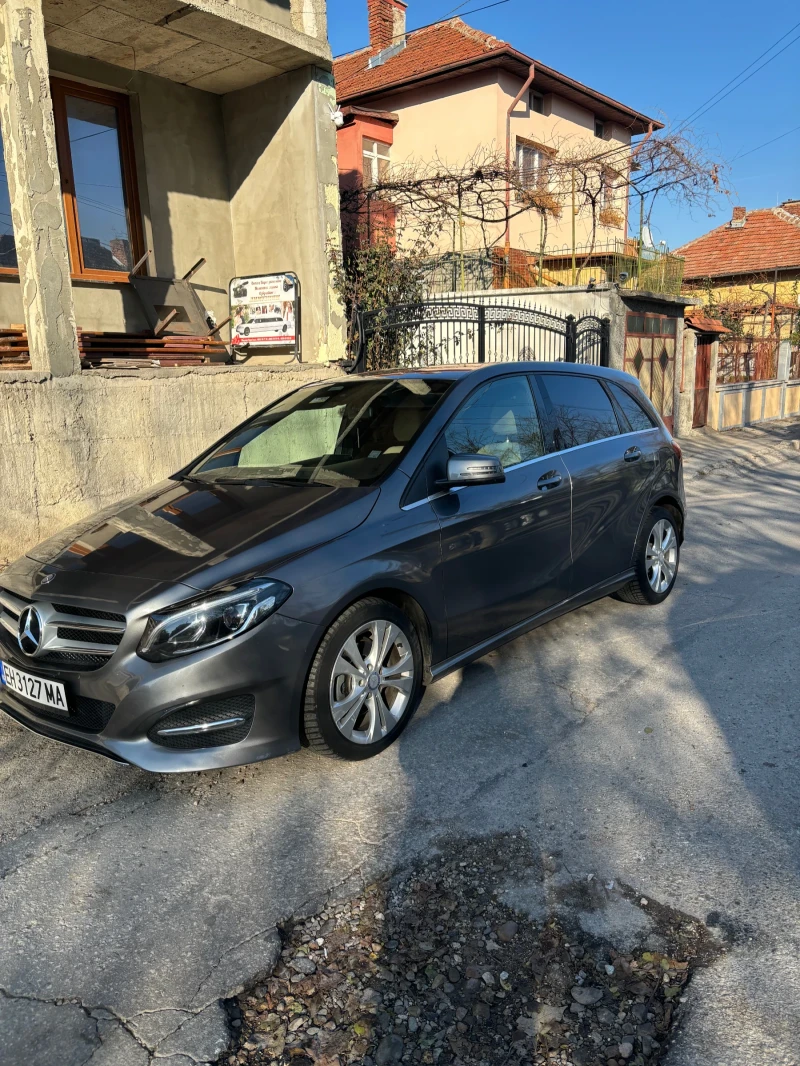 Mercedes-Benz B 220 Топ състояние, снимка 2 - Автомобили и джипове - 47420702