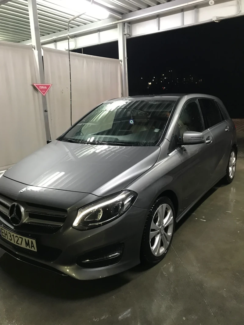 Mercedes-Benz B 200 Топ състояние, снимка 1 - Автомобили и джипове - 47420702