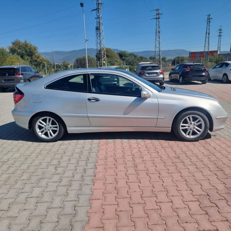 Mercedes-Benz C 200 2.0 kompressor, снимка 6 - Автомобили и джипове - 46991718