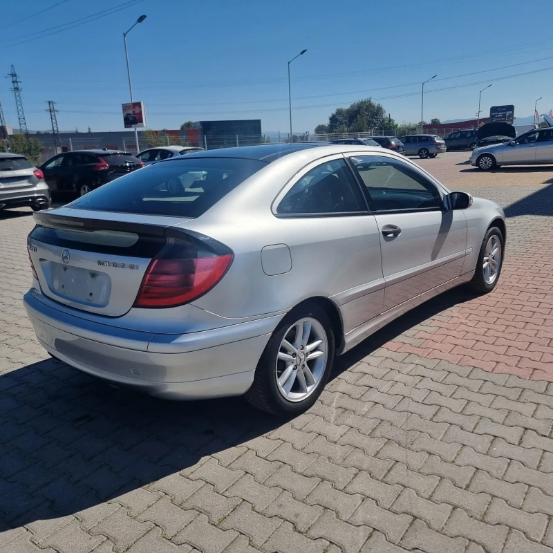 Mercedes-Benz C 200 2.0 kompressor, снимка 5 - Автомобили и джипове - 46991718