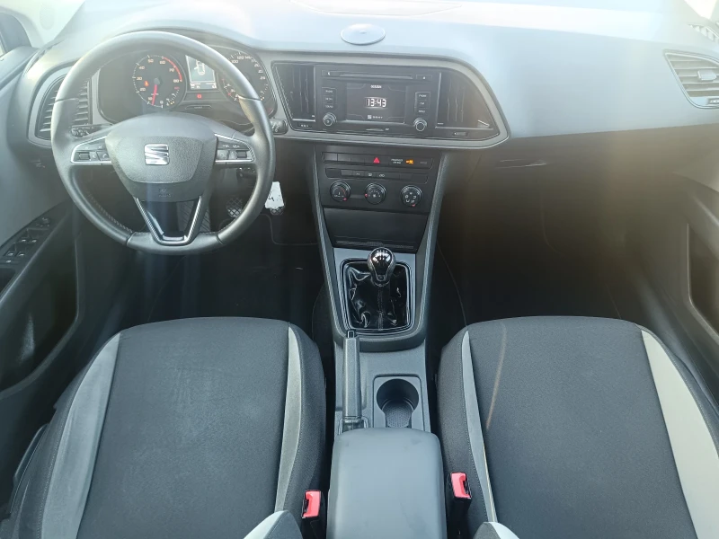 Seat Leon 1.2 i - G.P.L., снимка 9 - Автомобили и джипове - 47802119