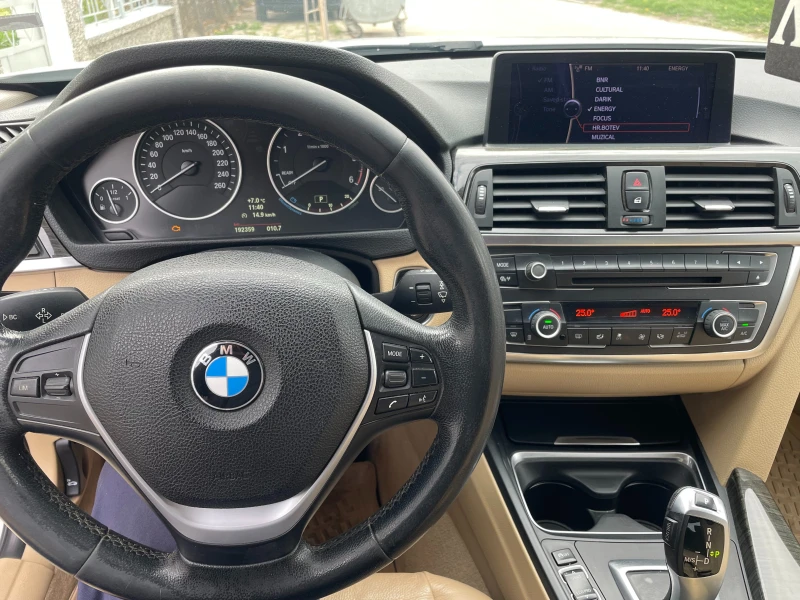 BMW 318 F30-luxury edition, снимка 10 - Автомобили и джипове - 47831588