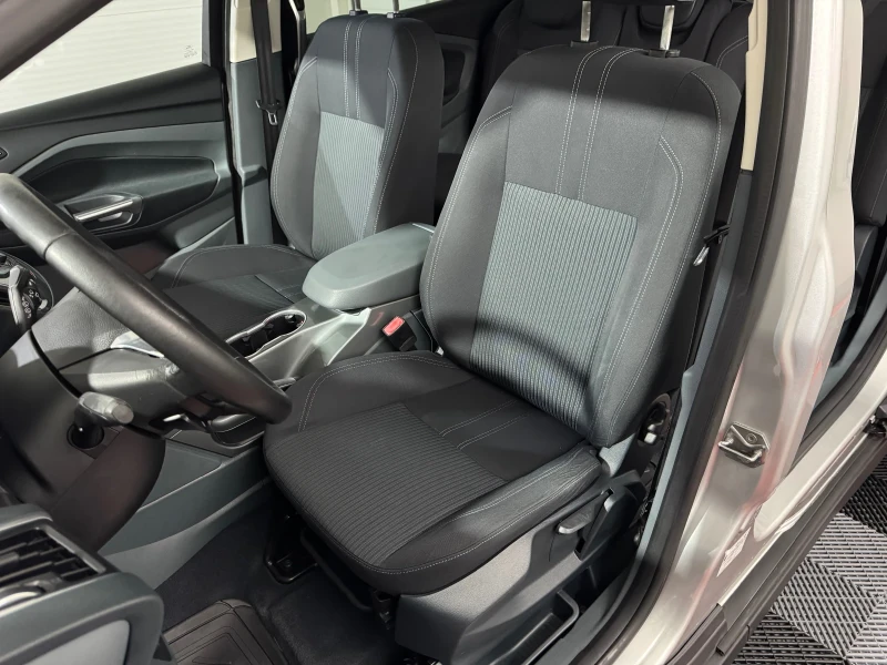 Ford Grand C-Max 2.0 TDCI TITANIUM - 7 МЕСТЕН/ AUTOMATIC/ KEYLESS, снимка 14 - Автомобили и джипове - 52310744