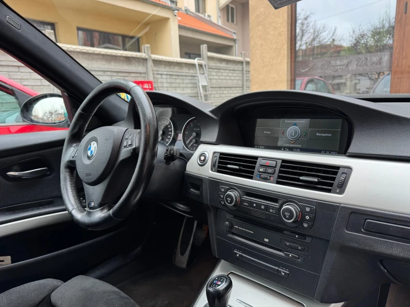 BMW 330, снимка 8 - Автомобили и джипове - 52927073
