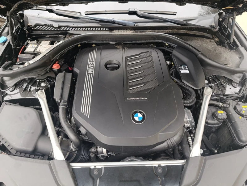 BMW 540 Sport Line B58, снимка 13 - Автомобили и джипове - 53060213