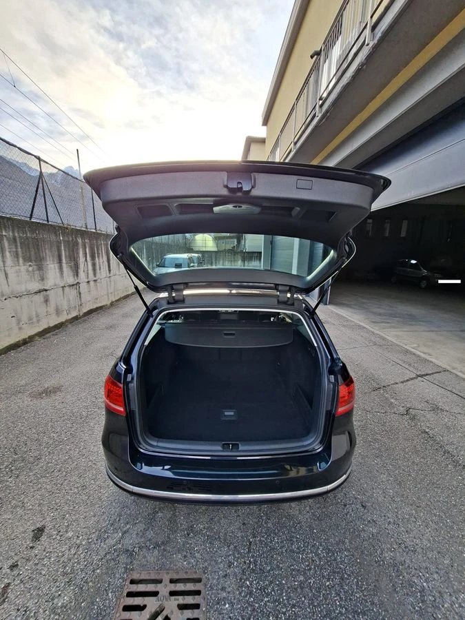 VW Passat 2.0TDI 170кс.* 4x4* Highline* Подгрев* LED, снимка 7 - Автомобили и джипове - 53576665
