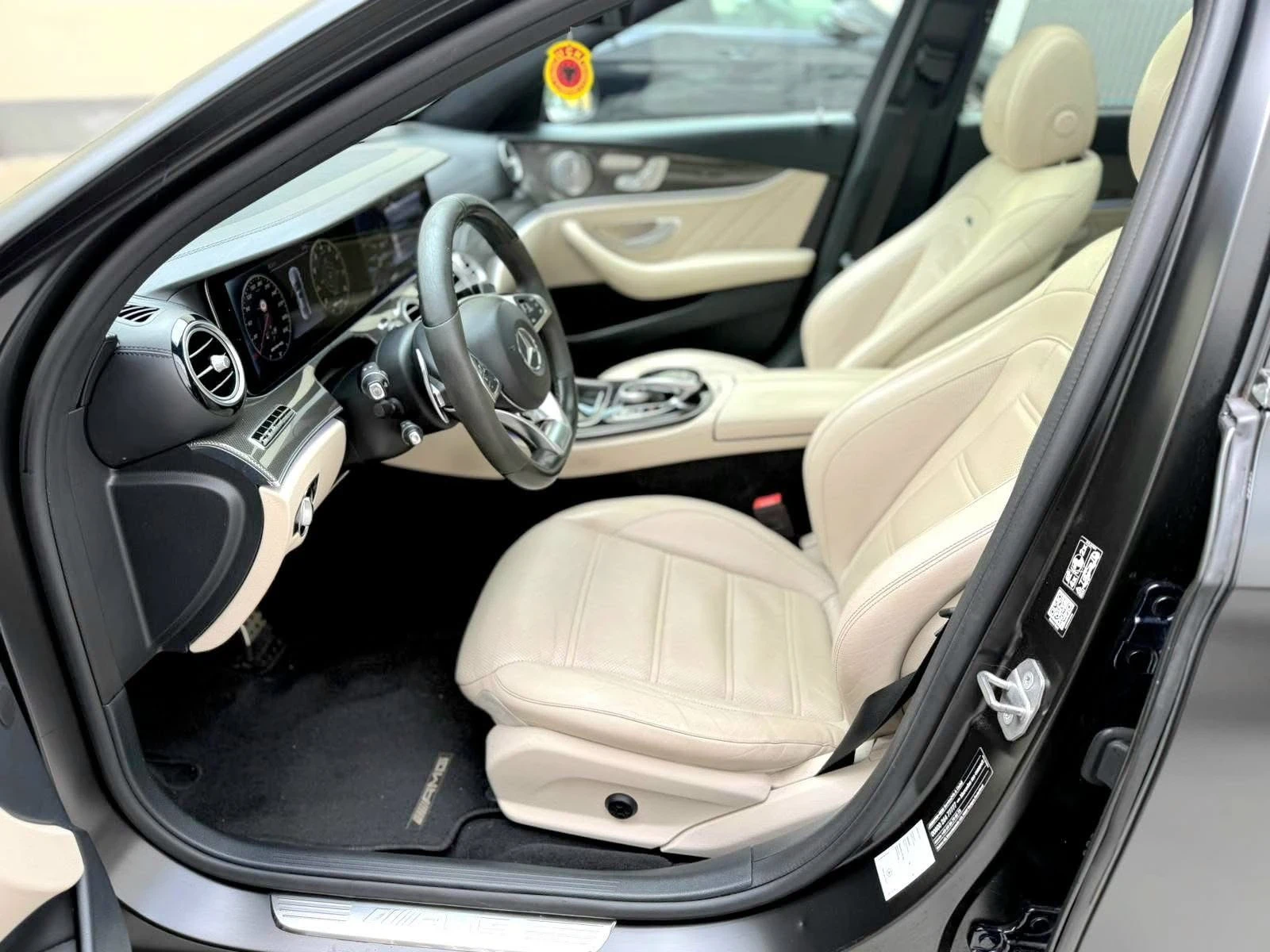 Mercedes-Benz E 63 AMG S ОЧАКВАН ВНОС ПАНОРАМА ЧЕРЕН САТЕН ЛИЗИНГ 100% - изображение 9