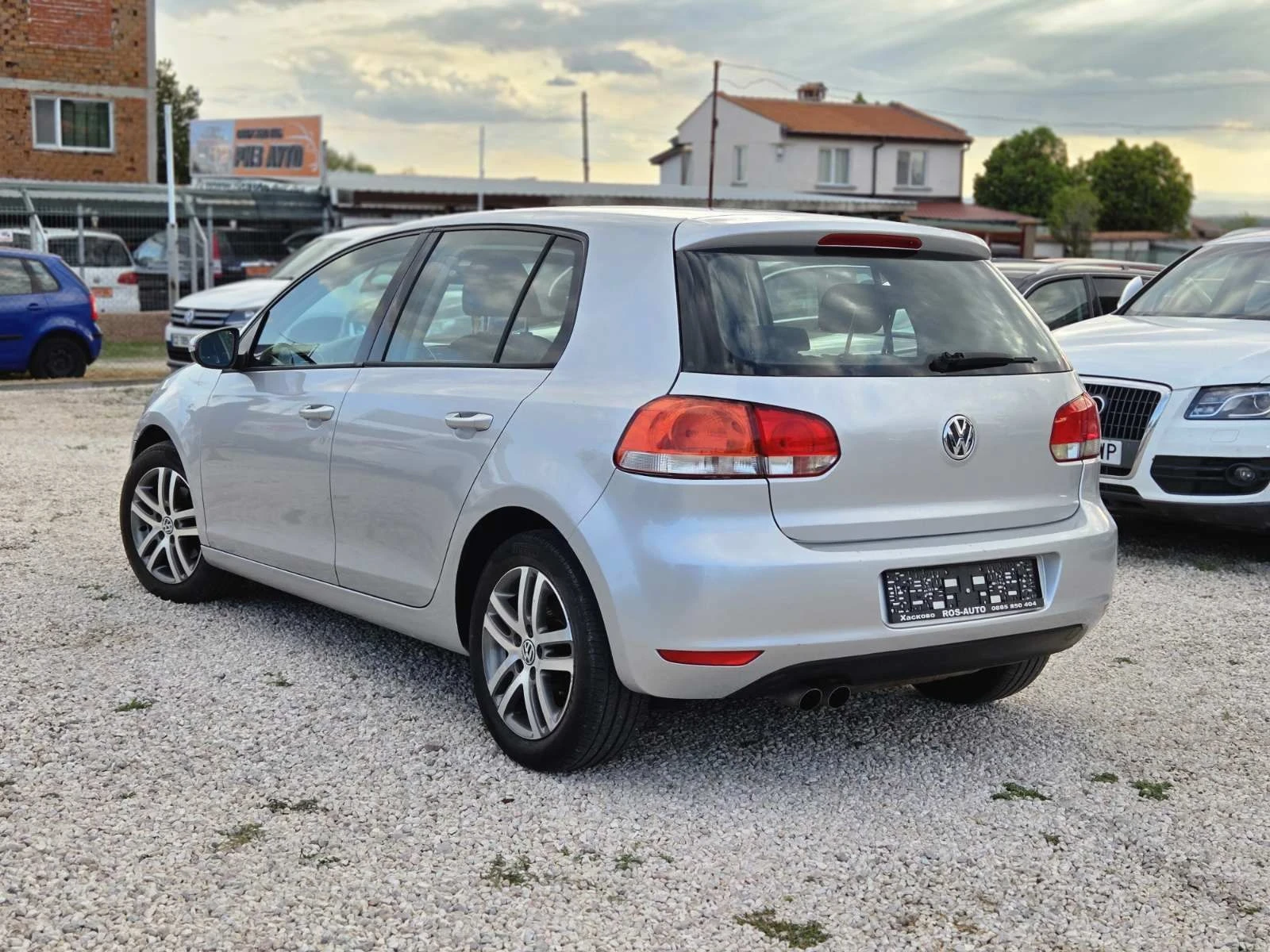 VW Golf 2.0TDI , снимка 6 - Автомобили и джипове - 51639984