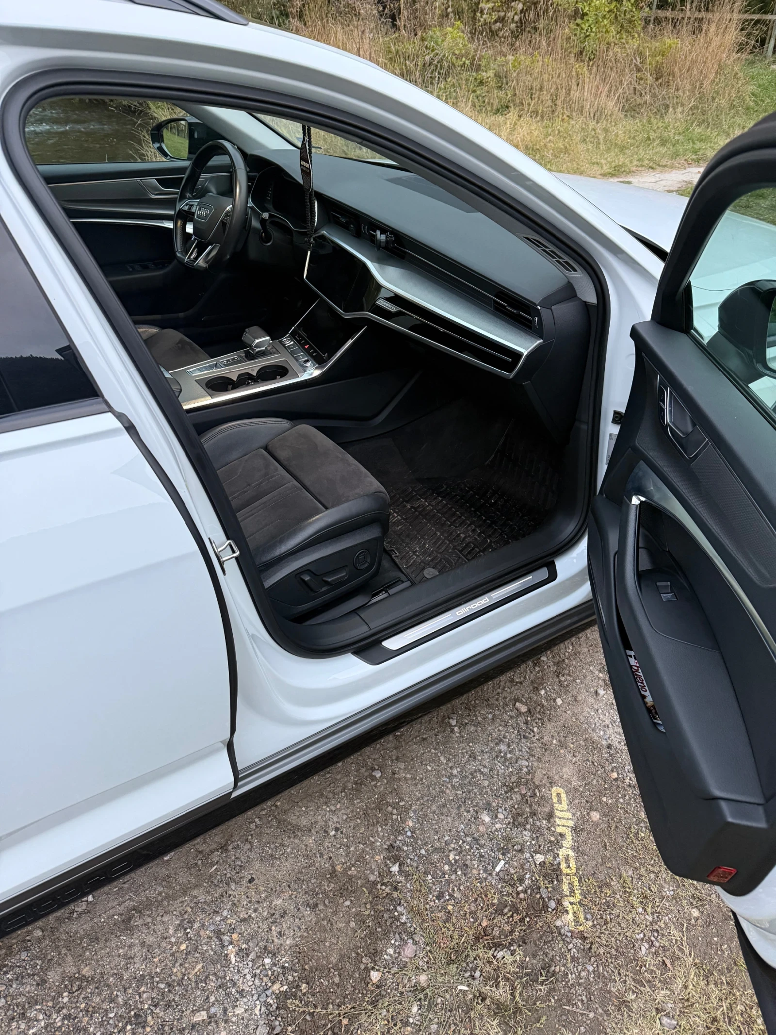 Audi A6 Allroad  - изображение 8