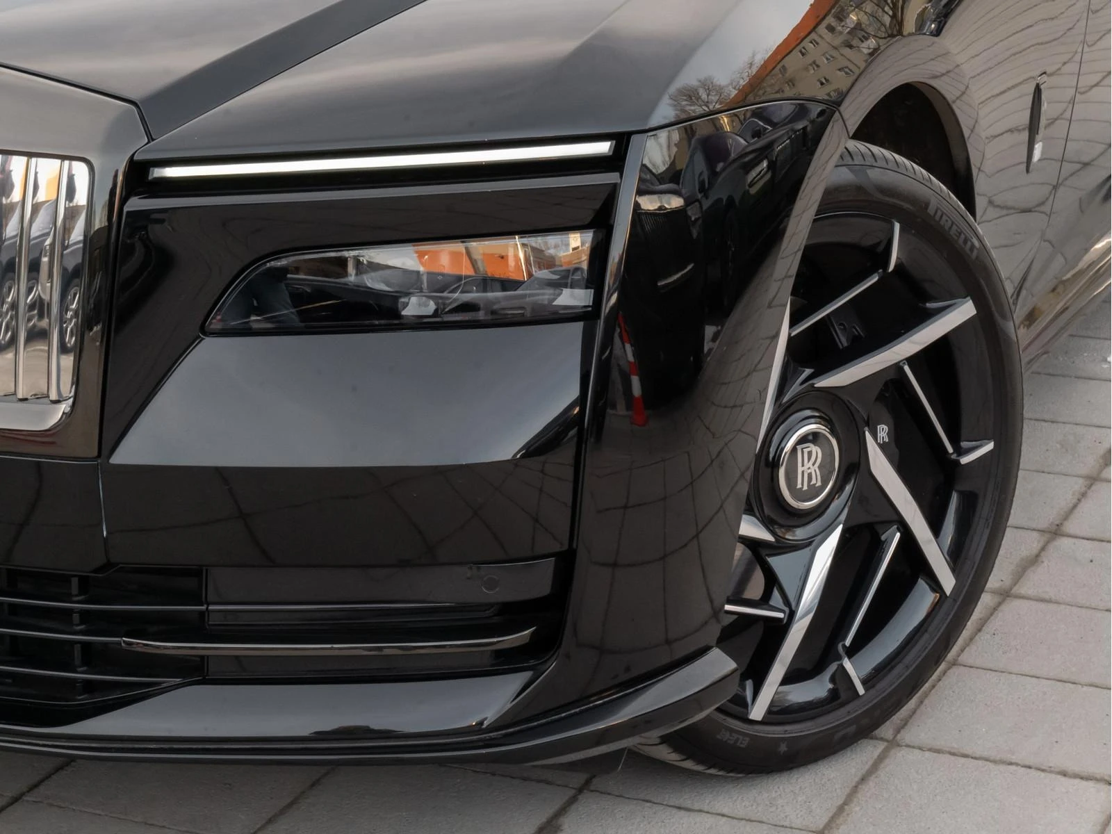 Rolls-Royce Spectre BLACK BADGE | Mobile.bg � ����������� 4