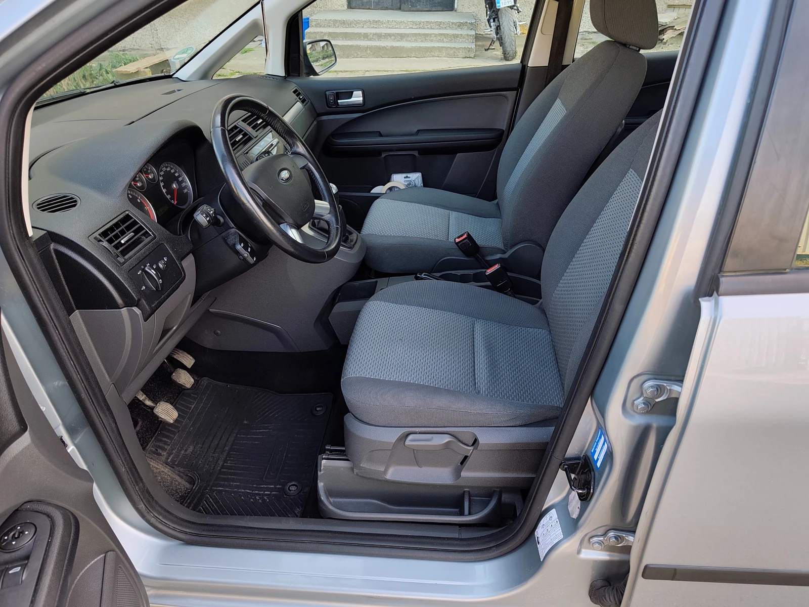 Ford C-max 1.8I , снимка 10 - Автомобили и джипове - 53783748