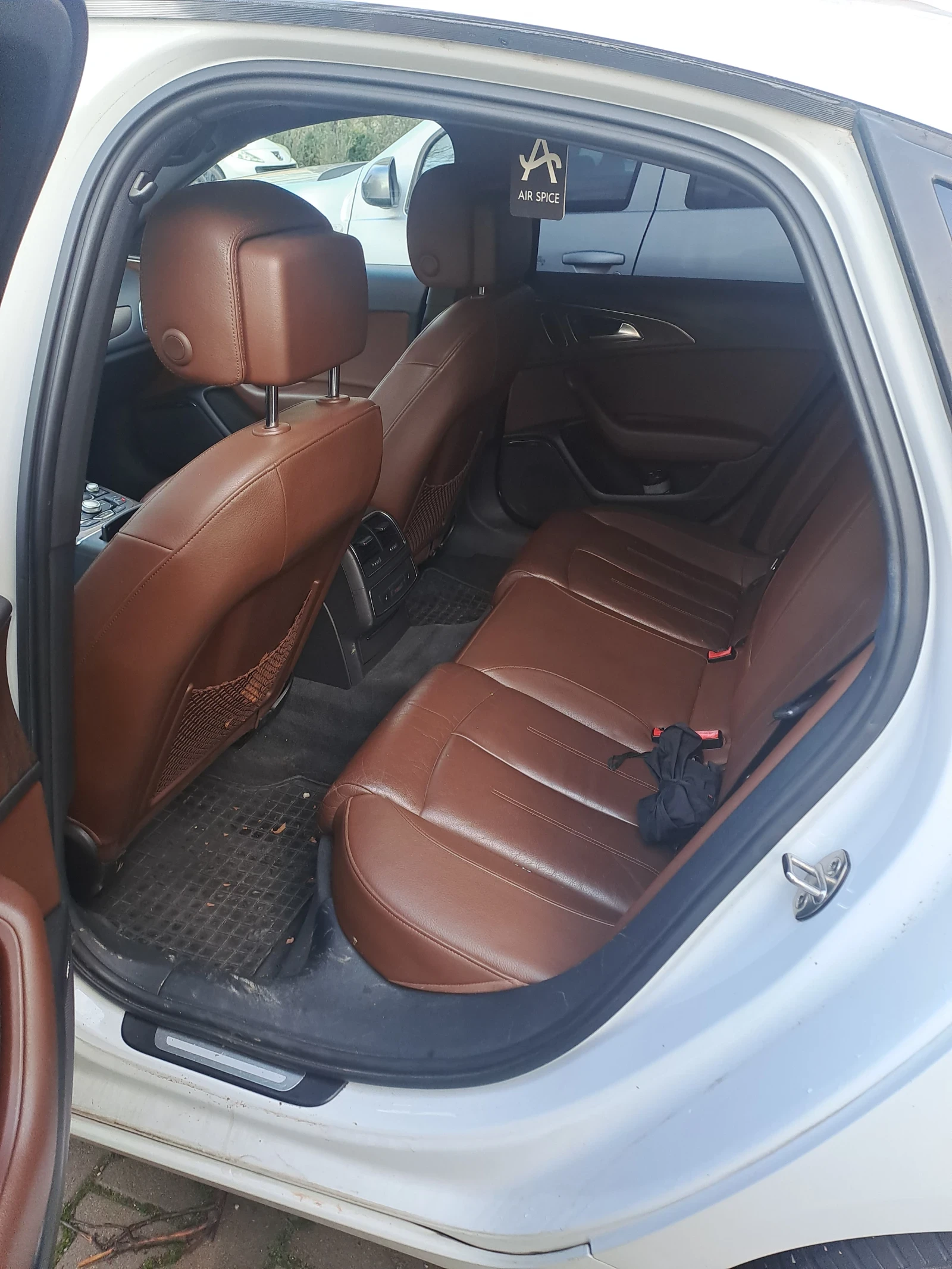 Audi A6, снимка 8 - Автомобили и джипове - 53790977