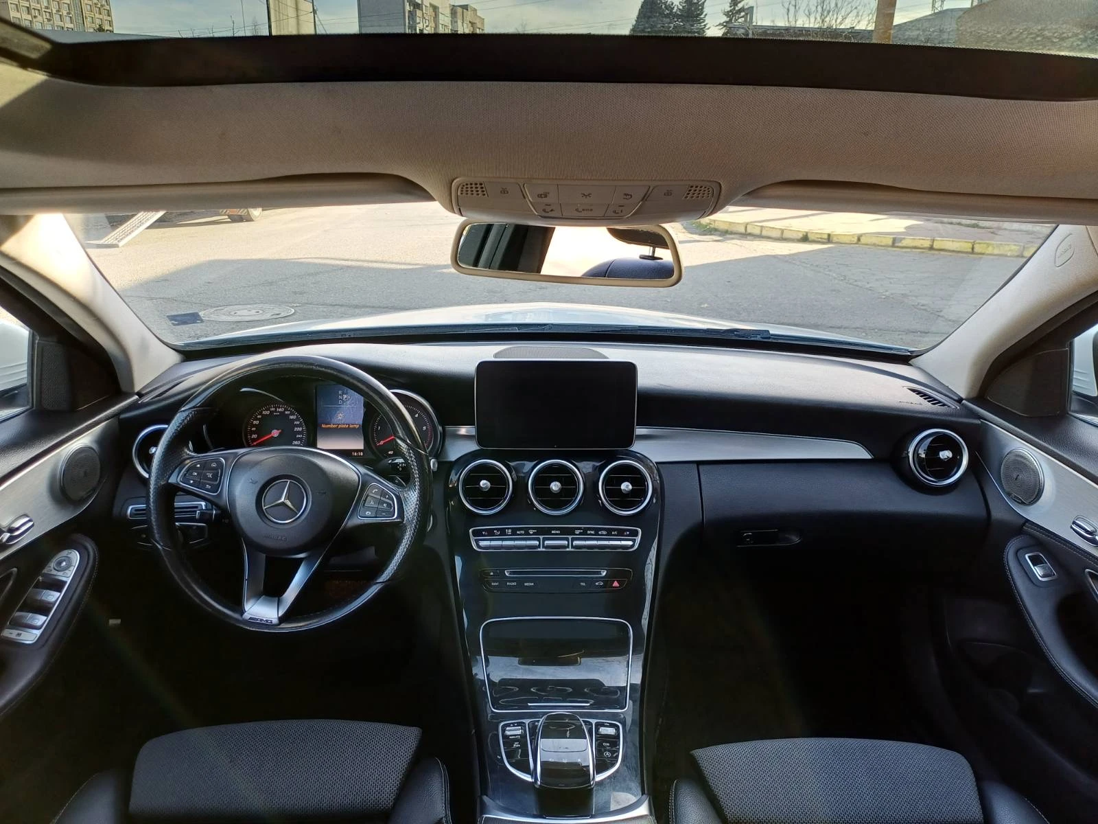 Mercedes-Benz C 220 d AMG Line BlueTEC, снимка 12 - Автомобили и джипове - 53824493