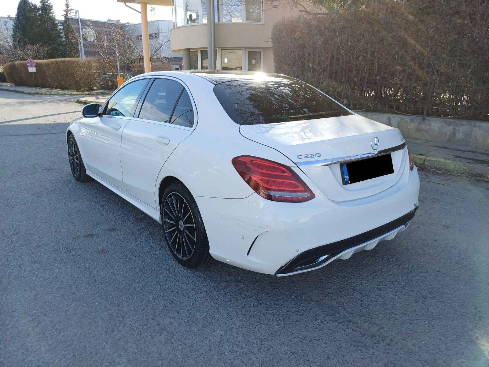 Mercedes-Benz C 220 d AMG Line BlueTEC, снимка 5 - Автомобили и джипове - 53824493