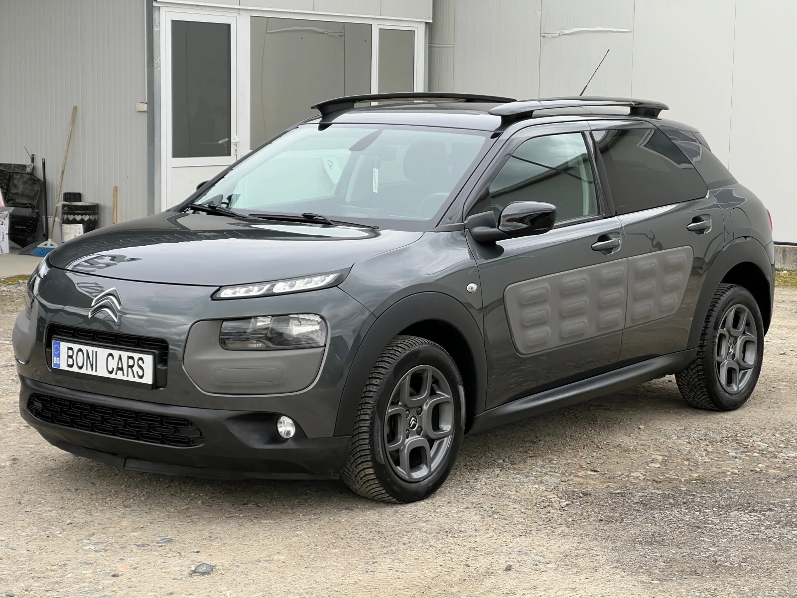 Citroen C4 Cactus 1.6 BlueHDI-99к.с/ EURO6B/ Camera/ Navi/ Автопилот | Auto.bg — изображение 1