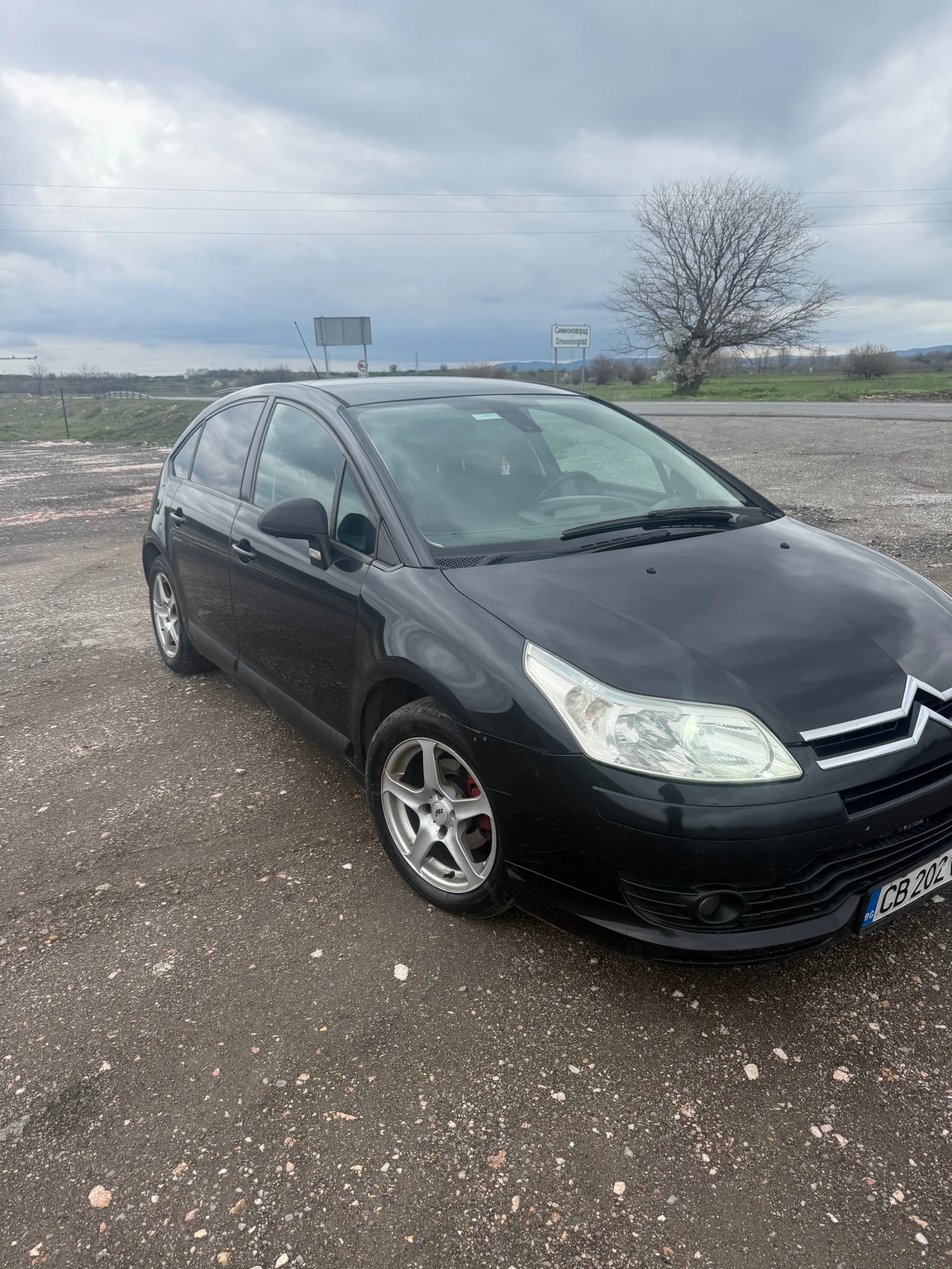 Citroen C4 1.6 HDI, снимка 4 - Автомобили и джипове - 54036318