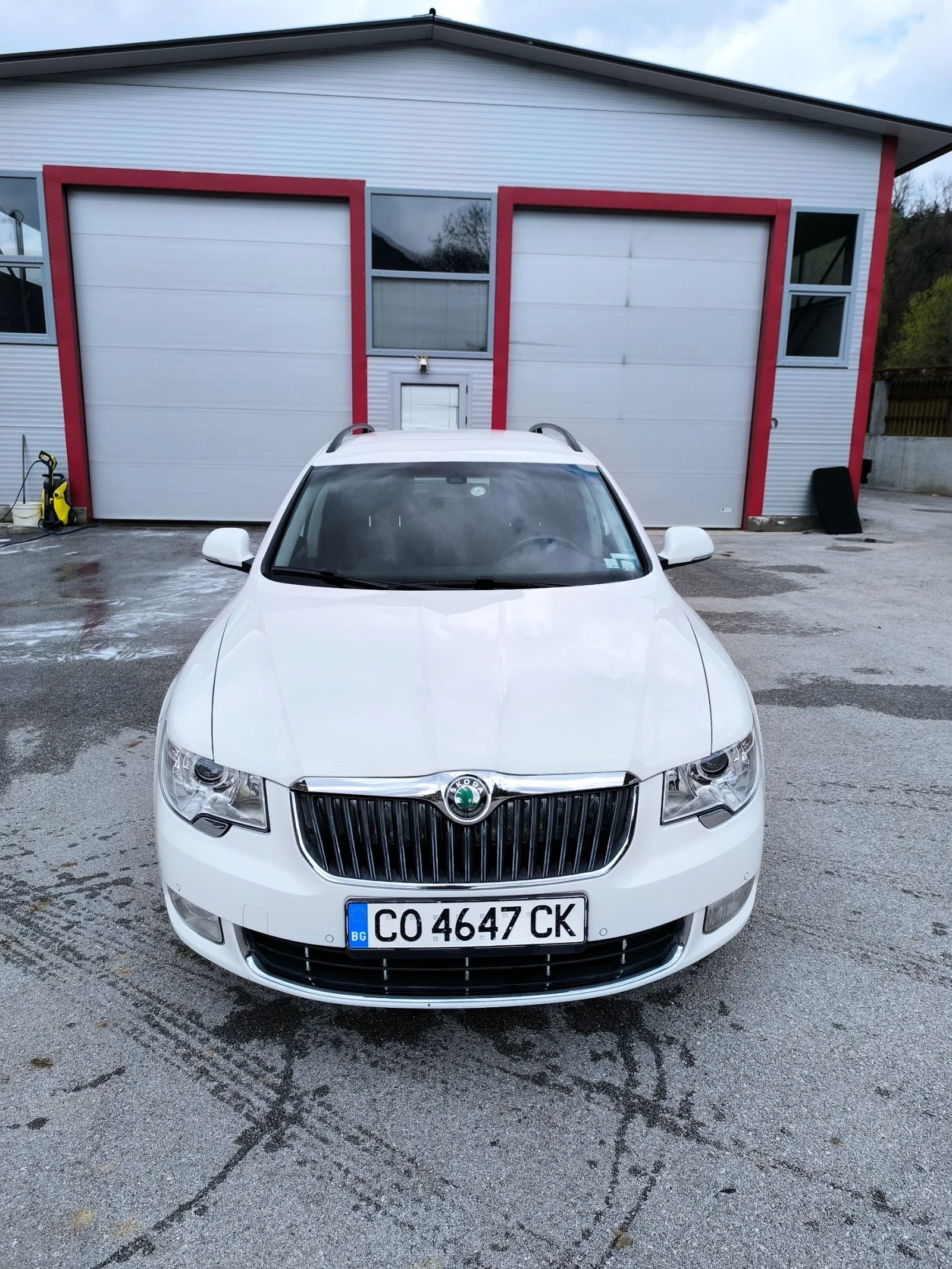 Skoda Superb, снимка 3 - Автомобили и джипове - 54462693