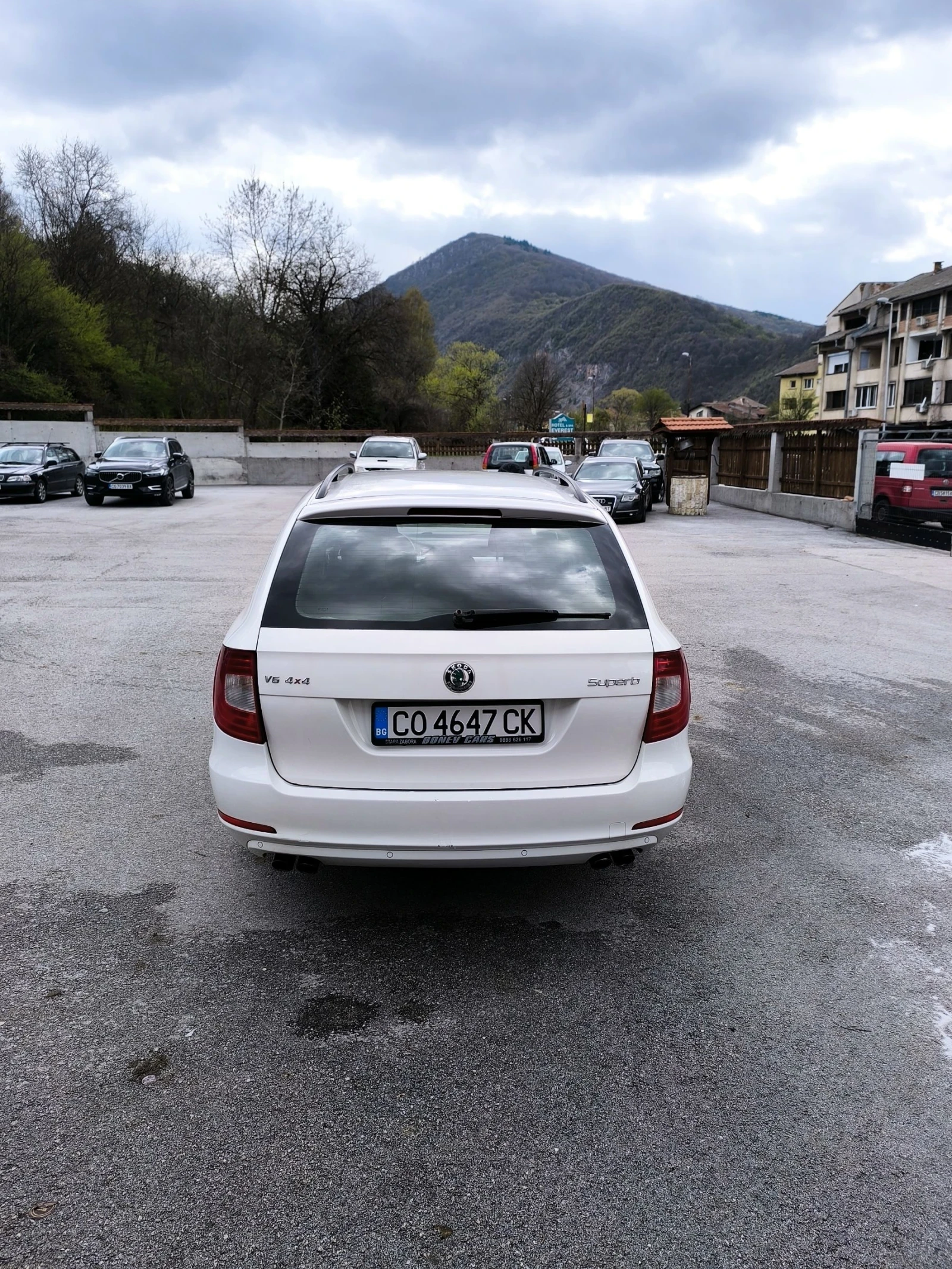Skoda Superb, снимка 5 - Автомобили и джипове - 54462693