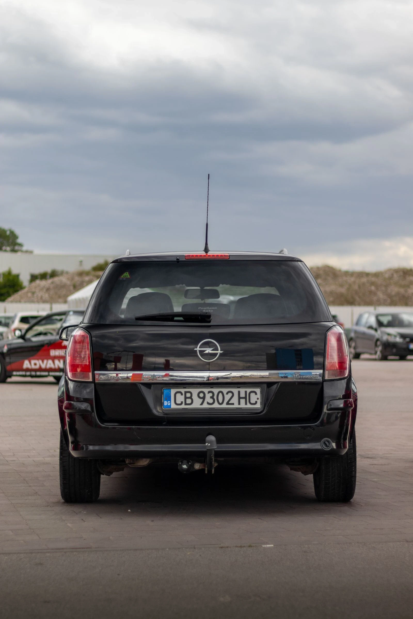 Opel Astra H, снимка 2 - Автомобили и джипове - 54584084