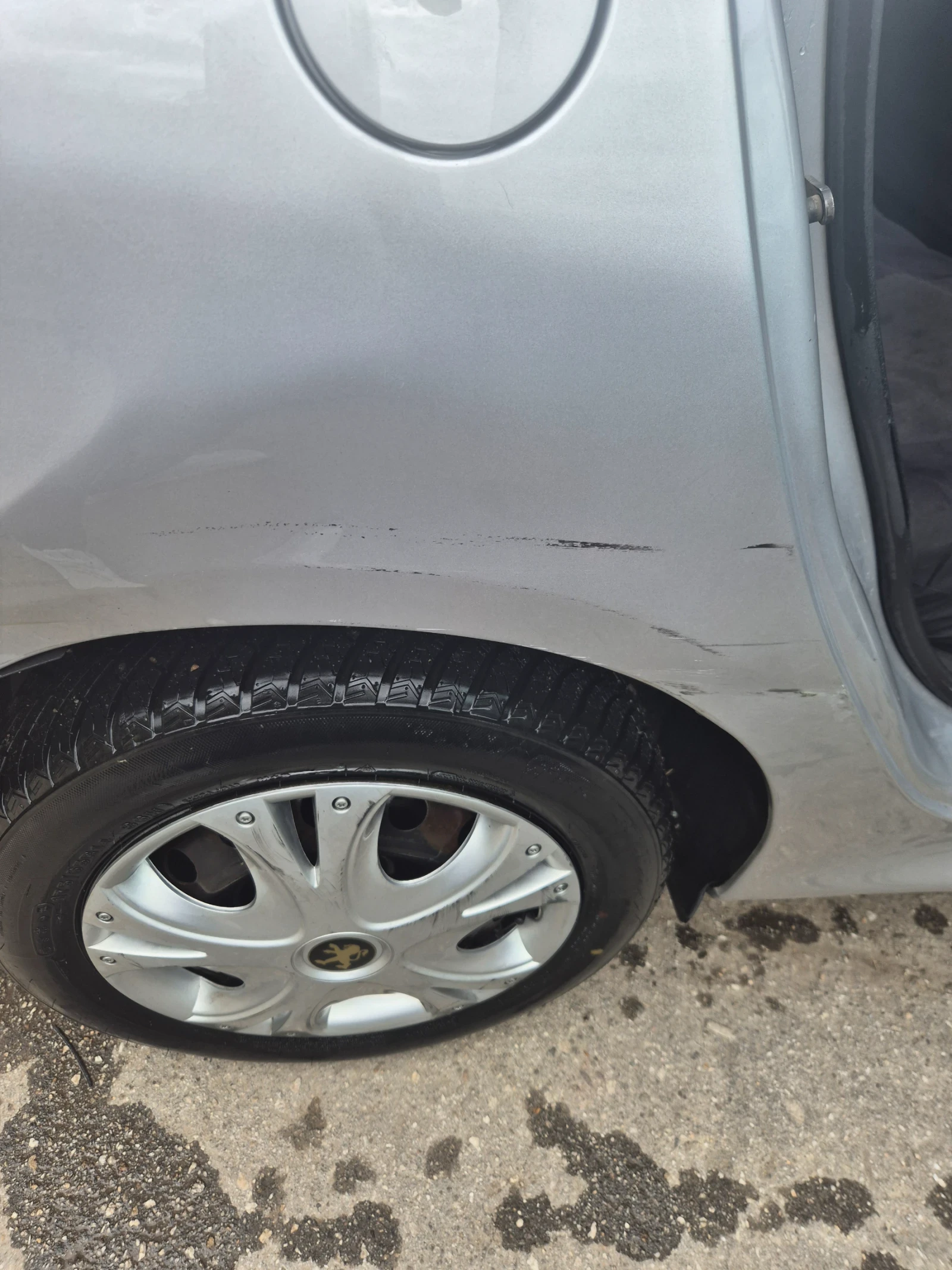 Peugeot 206, снимка 9 - Автомобили и джипове - 54728057