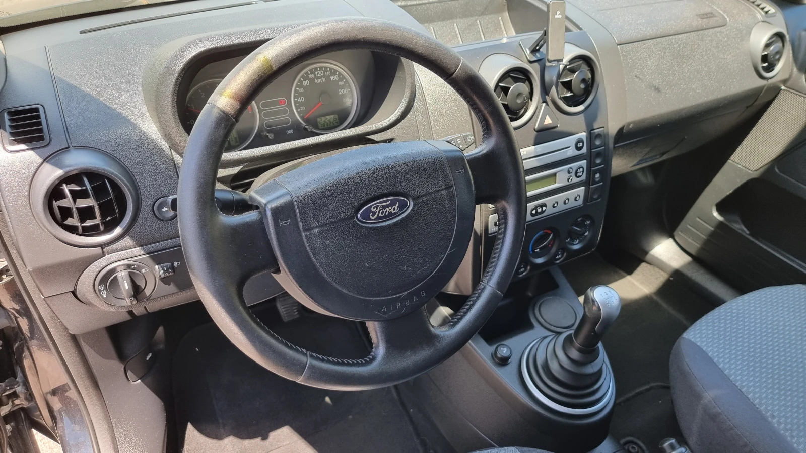 Ford Fusion 1.4 TDCI , снимка 11 - Автомобили и джипове - 54912076