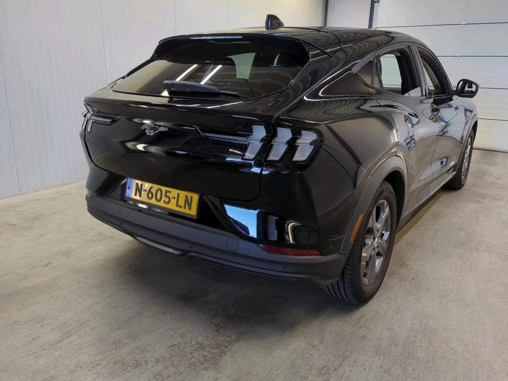 Ford Mustang Mach-E Европейска 76 kWh 286 к.с. , снимка 4 - Автомобили и джипове - 55188190