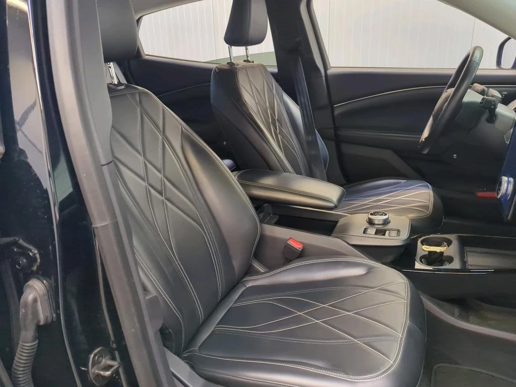 Ford Mustang Mach-E Европейска 76 kWh 286 к.с. , снимка 9 - Автомобили и джипове - 55188190