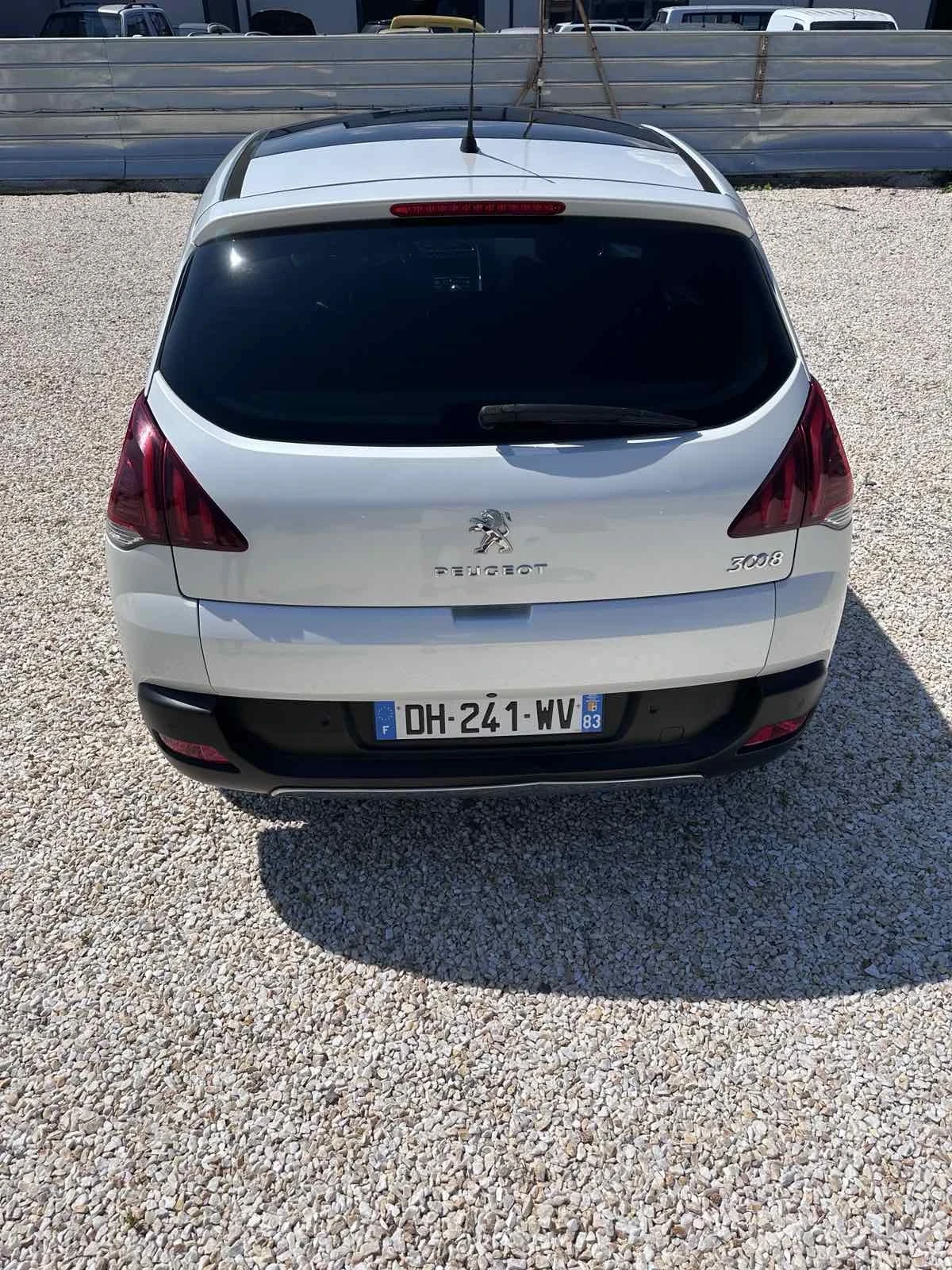 Peugeot 3008 2.0 150кс., снимка 5 - Автомобили и джипове - 55334603