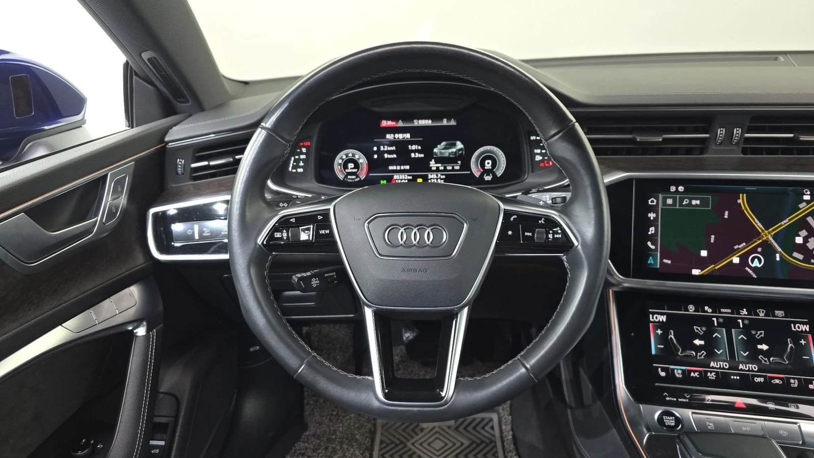 Audi A7 55 TFSI quattro* ЛЮК* МАСАЖ* HUD* 360* КРАЙНА ЦЕНА, снимка 13 - Автомобили и джипове - 55336549