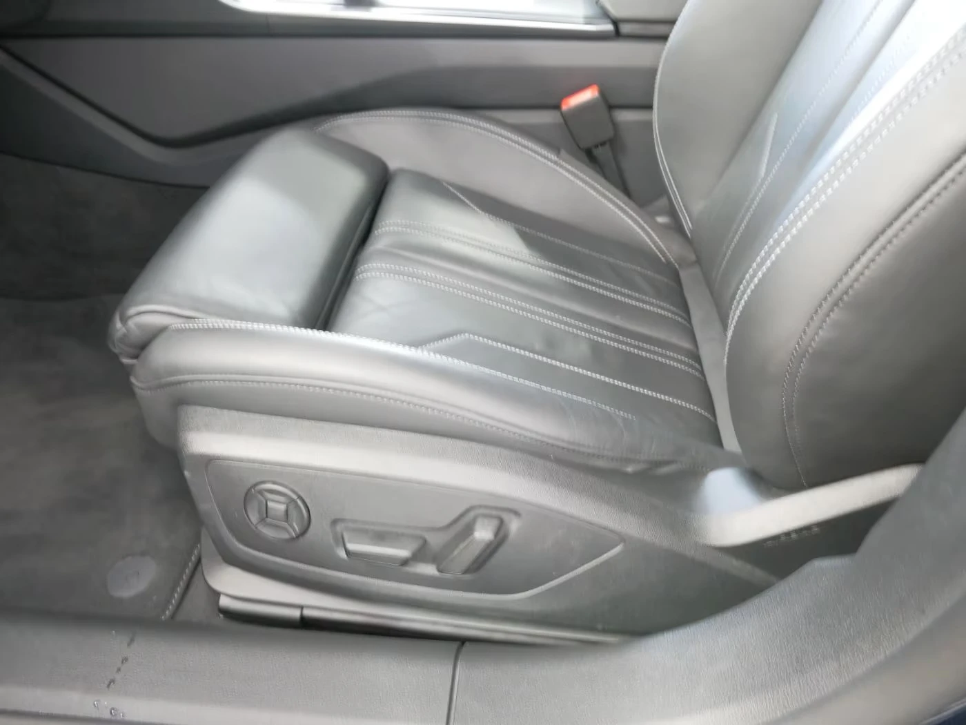 Audi A7 50 TDI / QUATTRO / HUD / 360 / BLACK OPTIC /, снимка 9 - Автомобили и джипове - 55348133