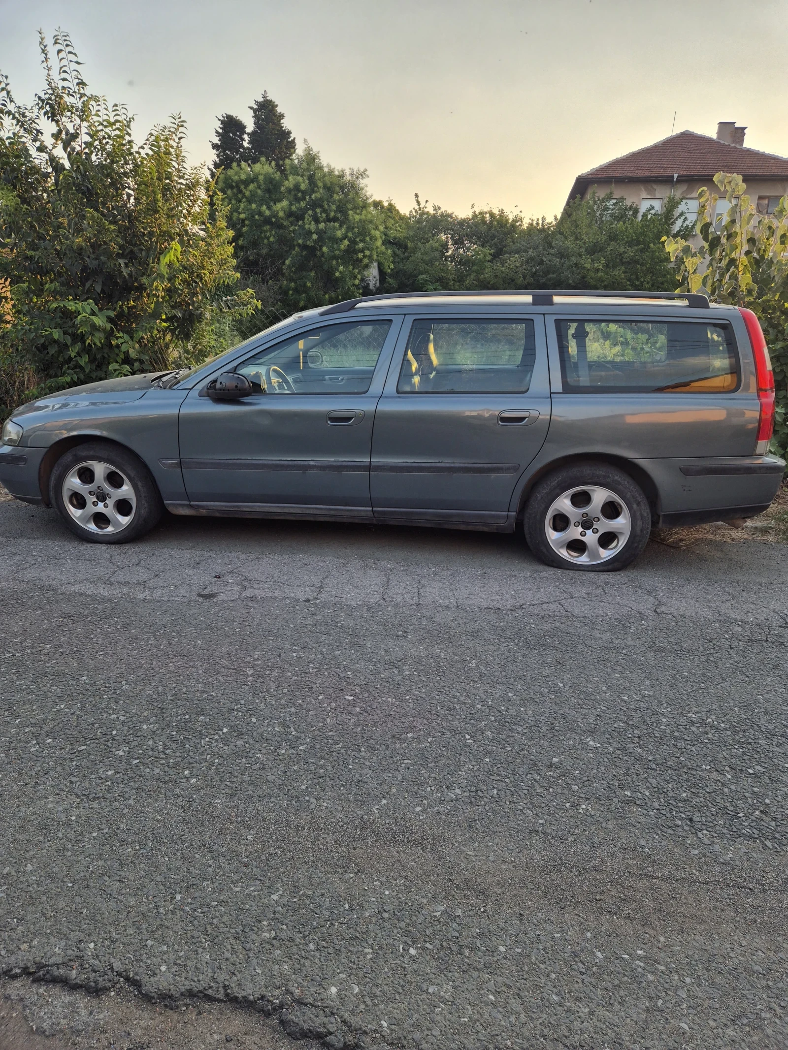 Volvo V70