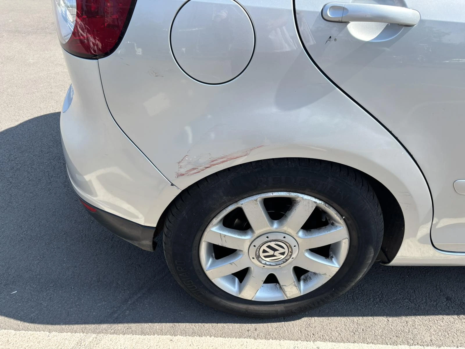 VW Golf Plus 1.6 FSI, снимка 14 - Автомобили и джипове - 55593772