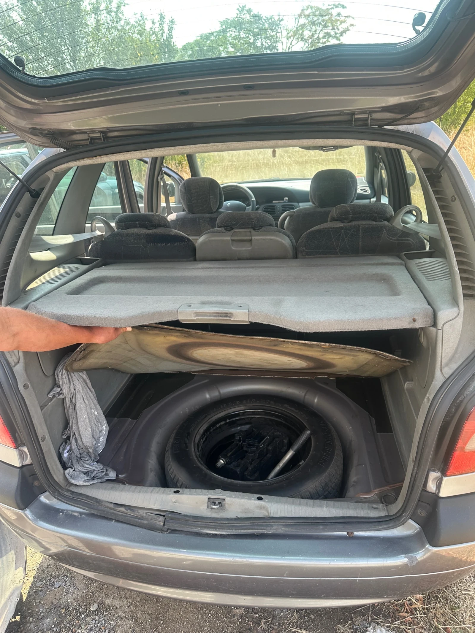 Renault Megane Scenic RXT, снимка 7 - Автомобили и джипове - 55799370
