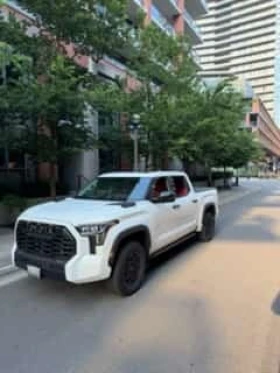 Toyota Tundra * Limited Hybrid * CARFAX * , снимка 2 - Автомобили и джипове - 56256543