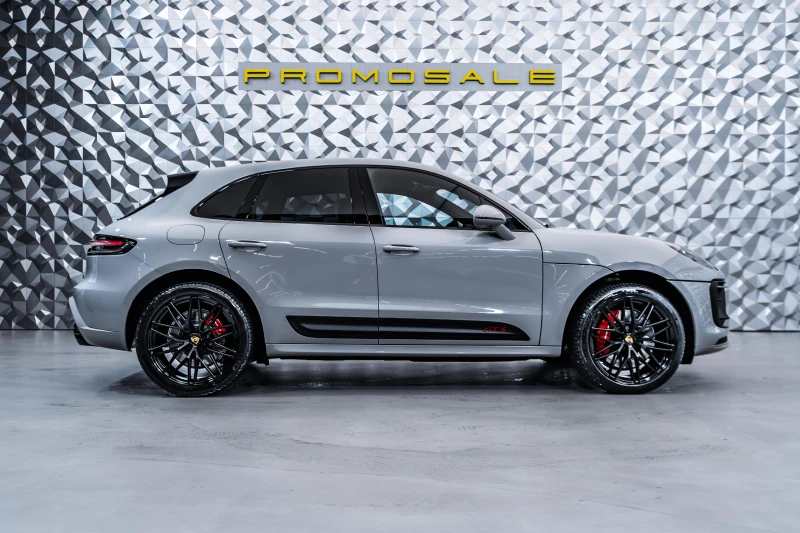 Porsche Macan GTS* Bose* SportChrono* Alcantara* Carbon, снимка 6 - Автомобили и джипове - 48154870