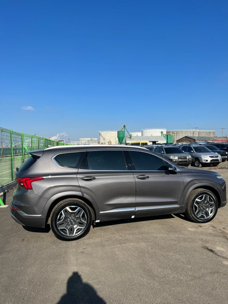 Hyundai Santa fe Hybrid 6+ 1, снимка 3 - Автомобили и джипове - 48161544