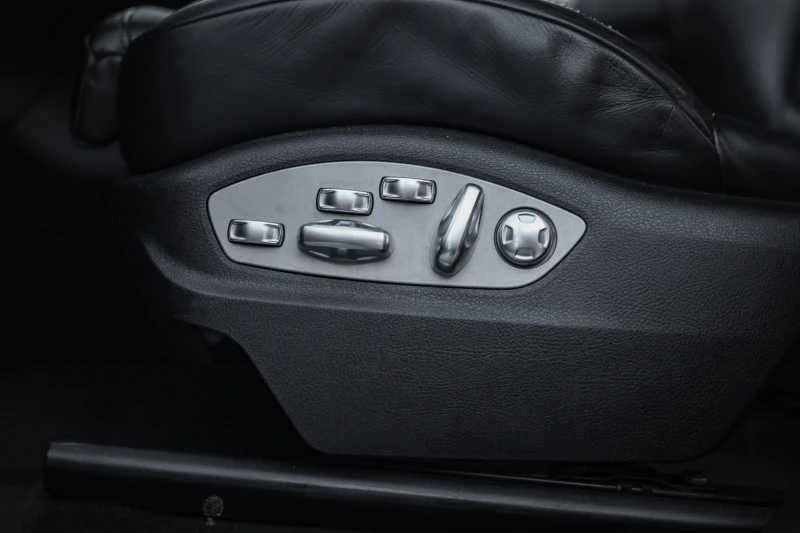 Porsche Macan Turbo Facelift, снимка 16 - Автомобили и джипове - 52688989