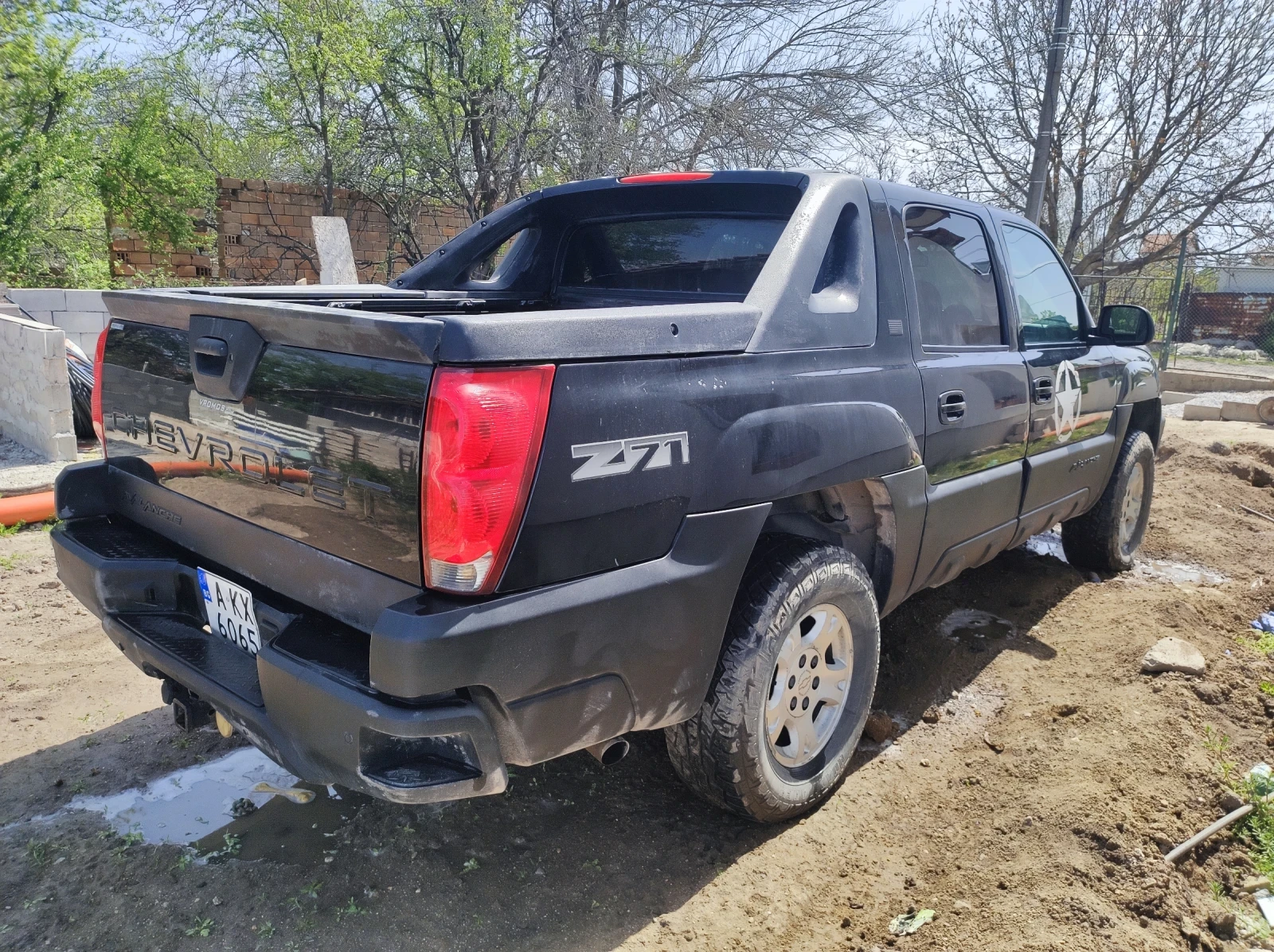 Chevrolet Avalanche Z71 - изображение 3