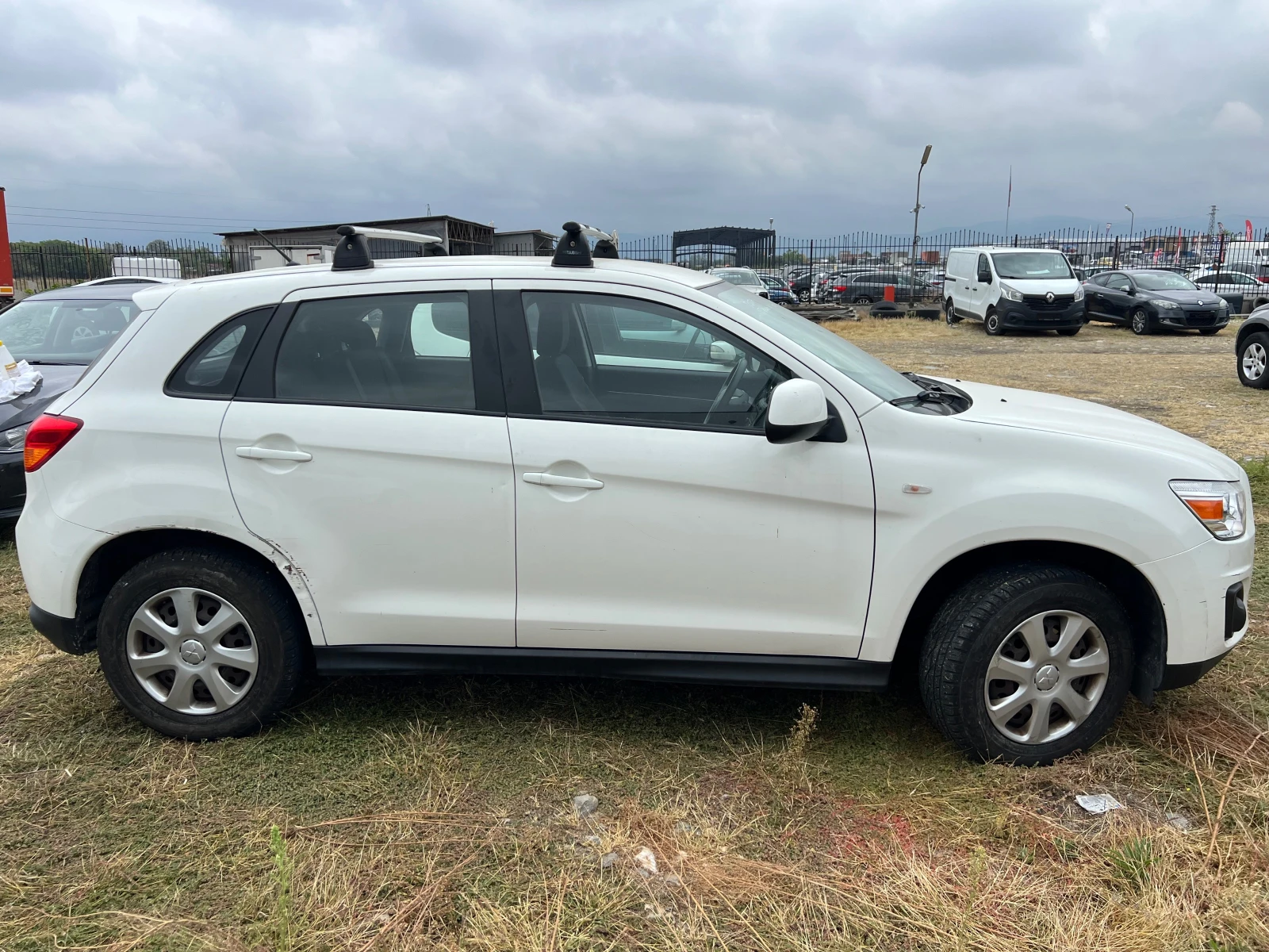 Mitsubishi ASX 1.6 ГАЗ.ИНЖ. - изображение 4