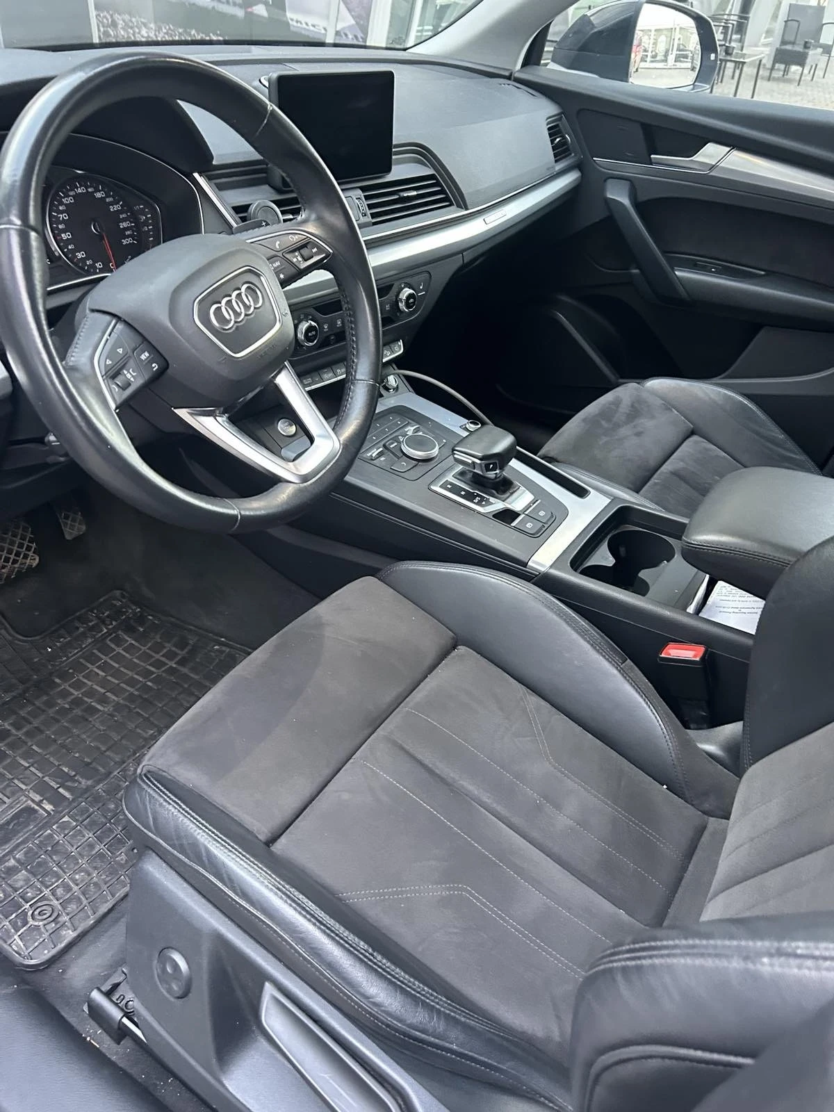 Audi Q5 2.0 Diesel 190 к.с., снимка 10 - Автомобили и джипове - 54445132