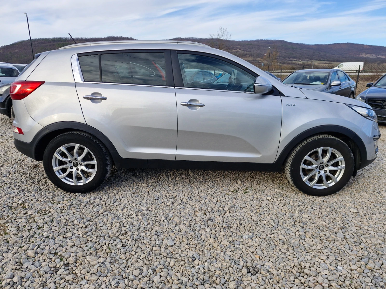 Kia Sportage 2, 0* 163* NAVI* PDC* XENON* КОЖА* TUV-4* 4, снимка 6 - Автомобили и джипове - 53672435