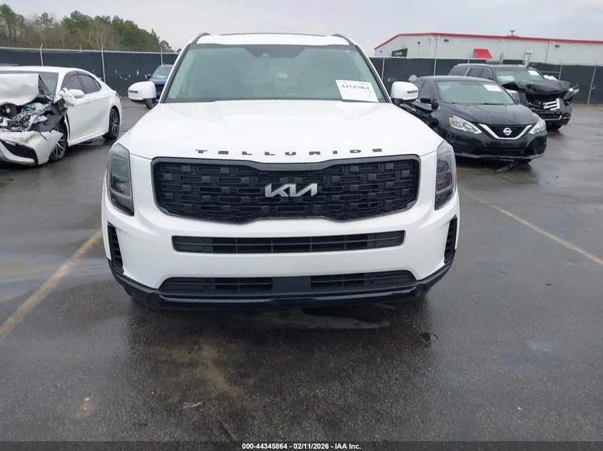 Kia Telluride 3.8l Ex, снимка 11 - Автомобили и джипове - 53825026