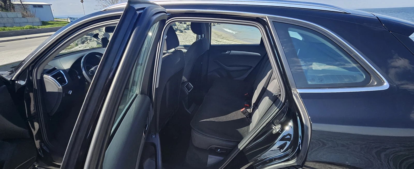 Audi Q5, снимка 9 - Автомобили и джипове - 53960113