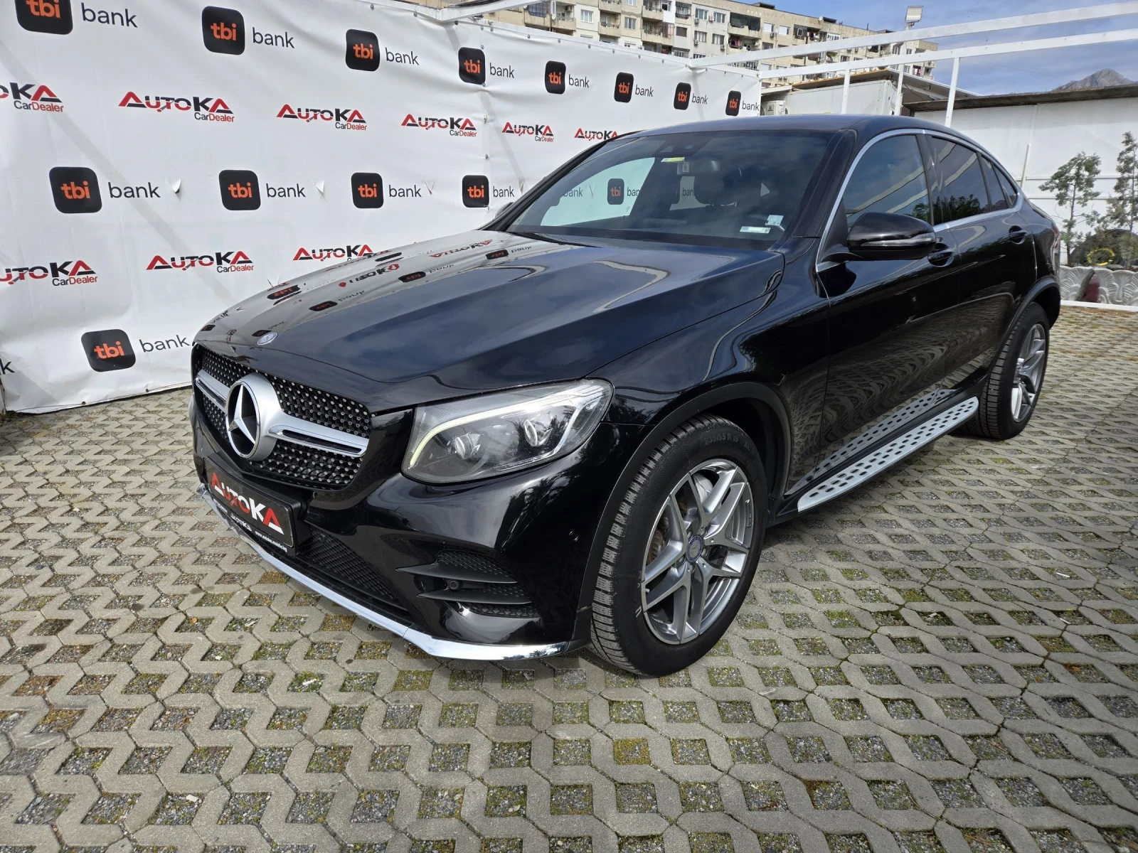 Mercedes-Benz GLC 250 2.2CDI-204кс= COUPE= AMG LINE= 9G= BURMESTER, снимка 6 - Автомобили и джипове - 54195292