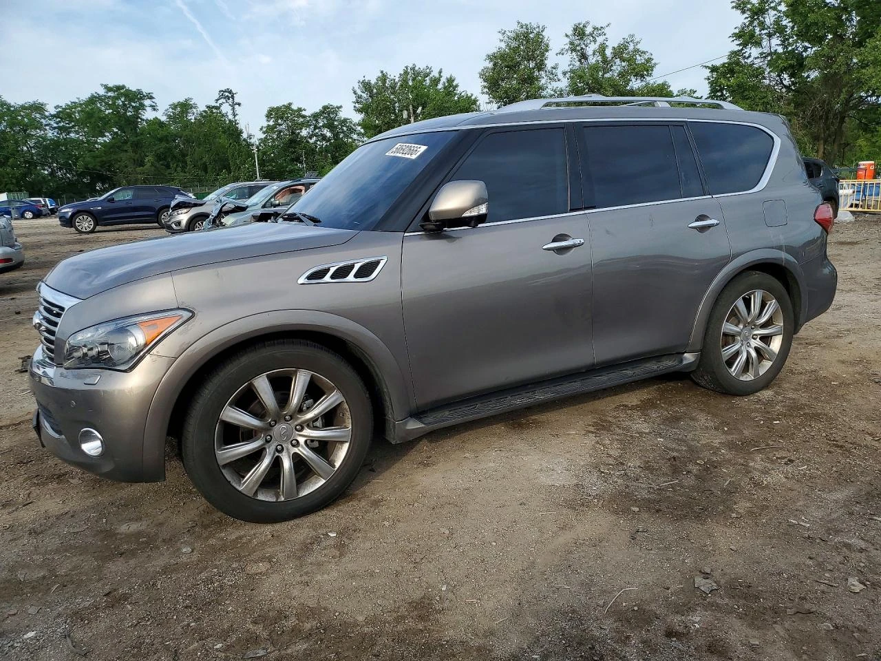 Infiniti QX56 5.6l Base