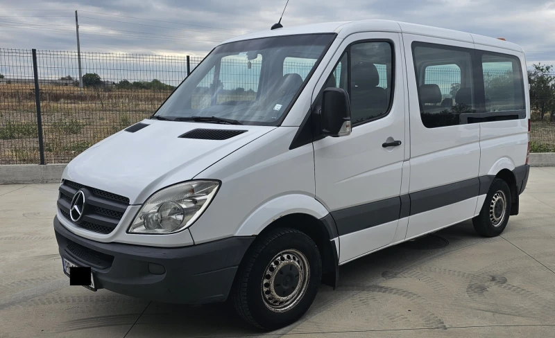 Mercedes-Benz Sprinter 211, снимка 1 - Бусове и автобуси - 47324466