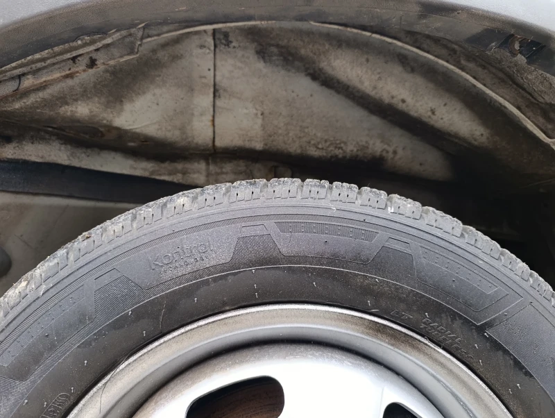 Iveco 35c11 Тристранен самосвал , снимка 9 - Бусове и автобуси - 53513557