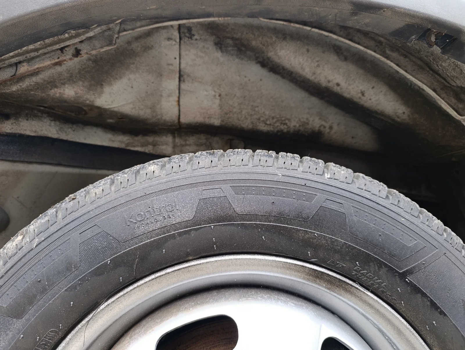 Iveco 35c11 Тристранен самосвал  - изображение 9