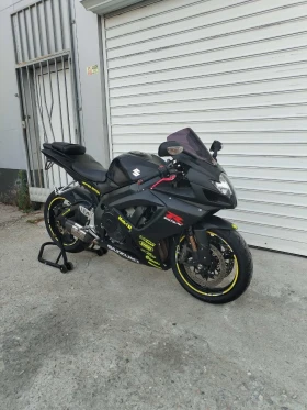 Обява за продажба на Suzuki Gsxr 750 k7 ~9 500 лв. - изображение 2