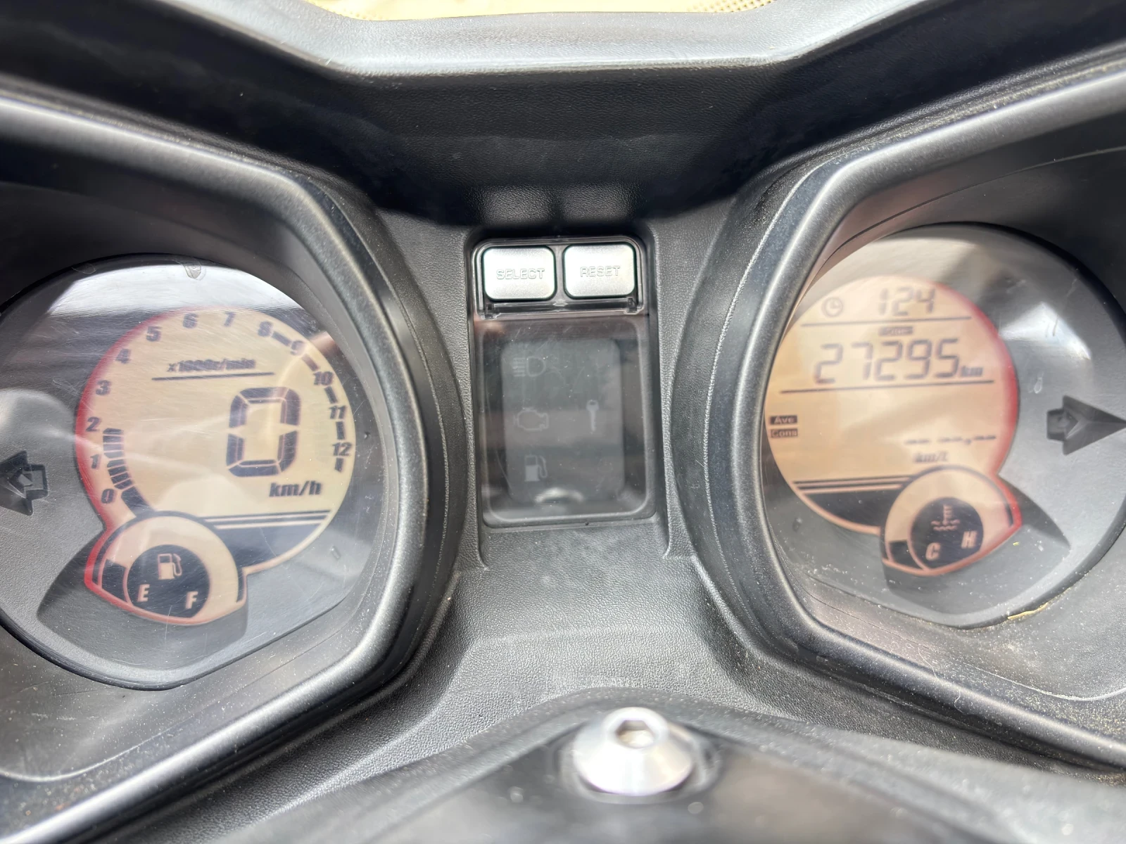 Yamaha X-max 250 | Mobile.bg � ����������� 12